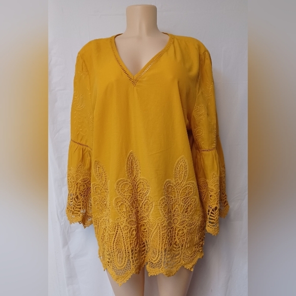 CHICO,S Size 3X Yellow Lace Trim Women's Top - Picture 1 of 12